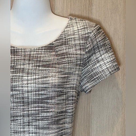 Connected Apparel Nora Tweed Pocket Detail Dress in Cameo Size 8P Light Academia - Picture 4 of 8